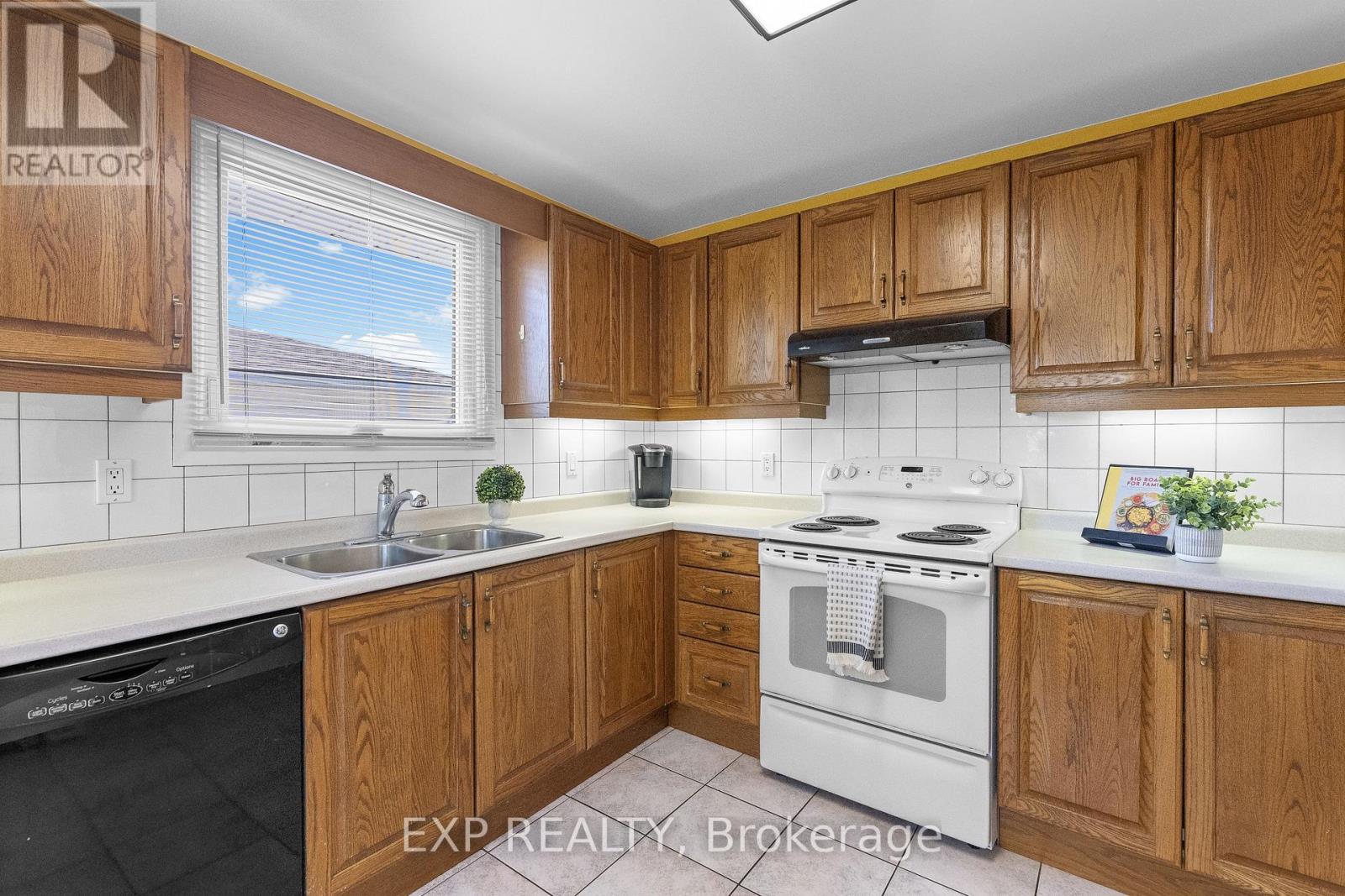4083 Brookdale Drive, Niagara Falls, Ontario  L2H 2A9 - Photo 14 - X13490682