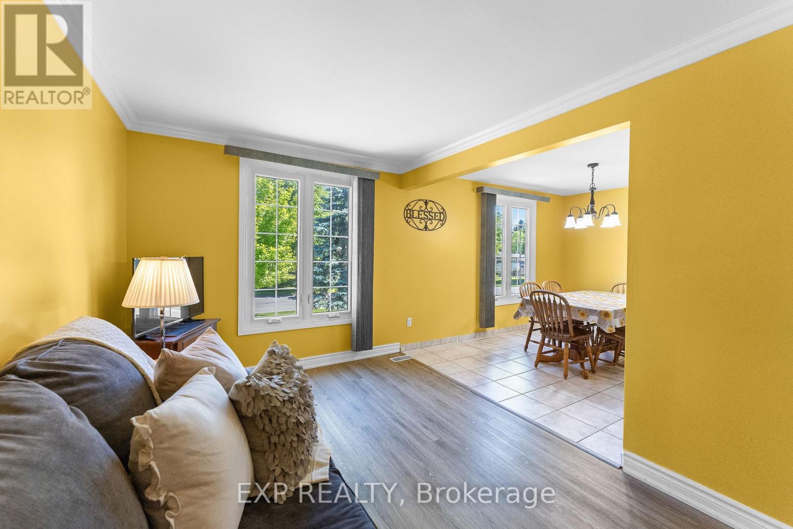 4083 Brookdale Drive, Niagara Falls, Ontario  L2H 2A9 - Photo 8 - X13490682