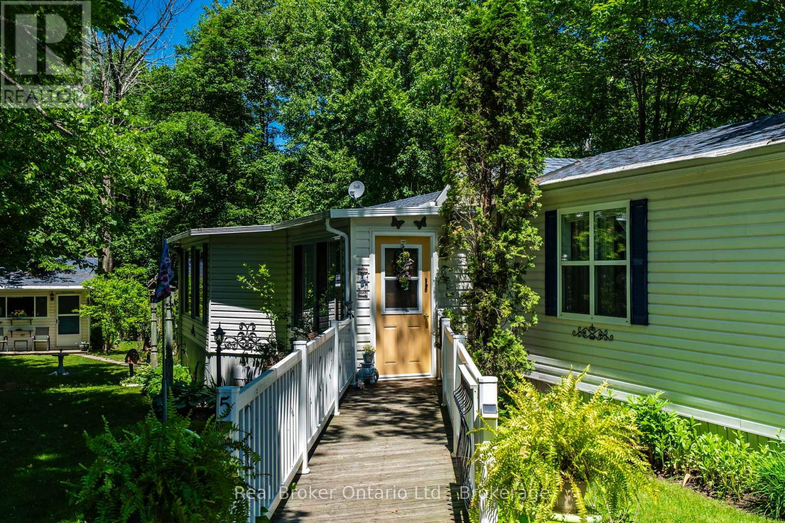 5 - 5411 Elliott Side Road, Tay, Ontario  L4R 4K3 - Photo 4 - S13490852