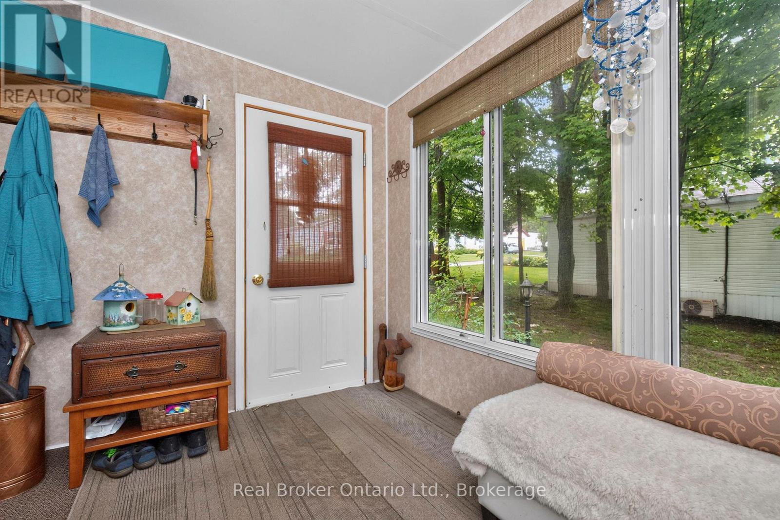 5 - 5411 Elliott Side Road, Tay, Ontario  L4R 4K3 - Photo 5 - S13490852