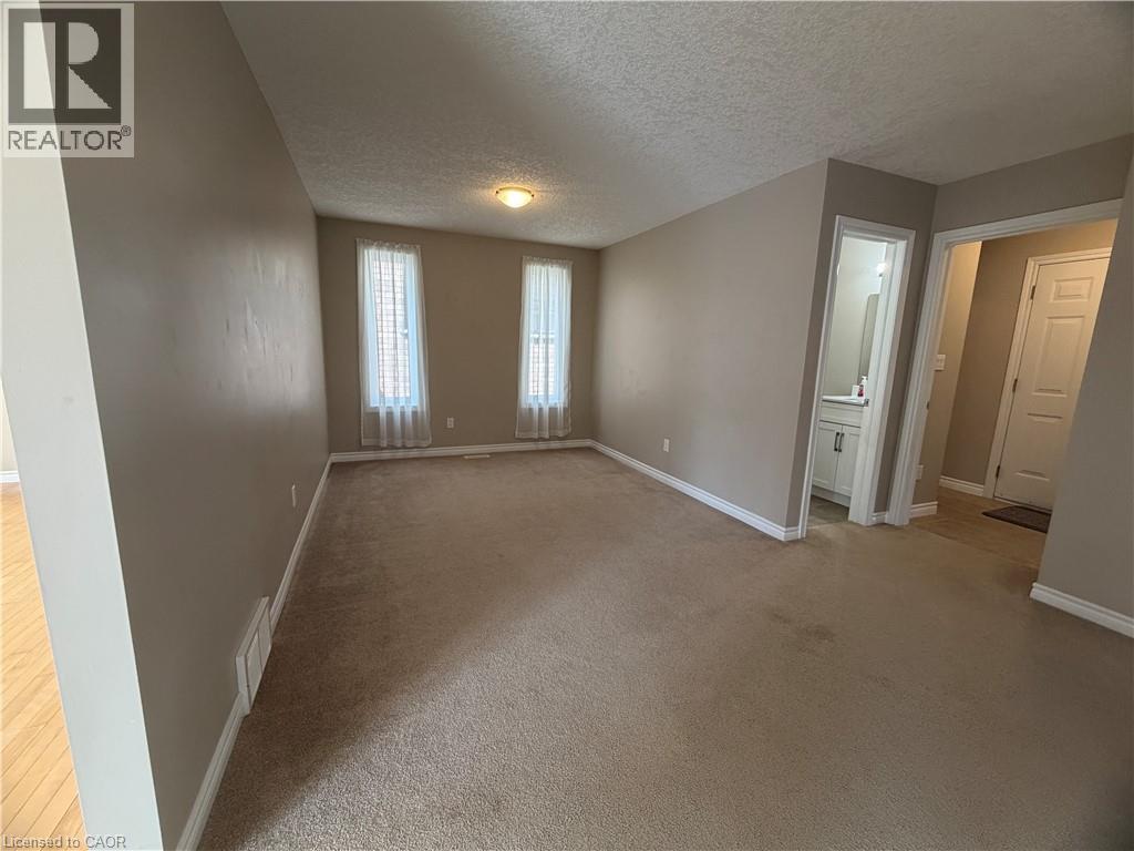 457 Dansbury Drive, Waterloo, Ontario  N2K 4K5 - Photo 10 - 40843084
