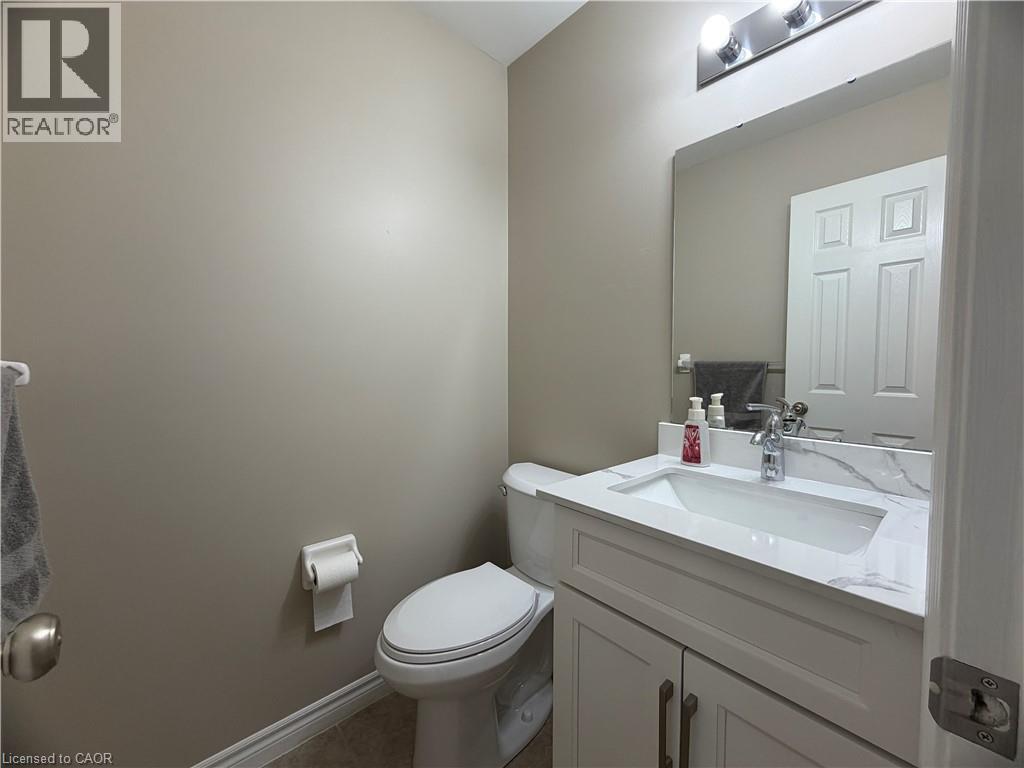 457 Dansbury Drive, Waterloo, Ontario  N2K 4K5 - Photo 11 - 40843084