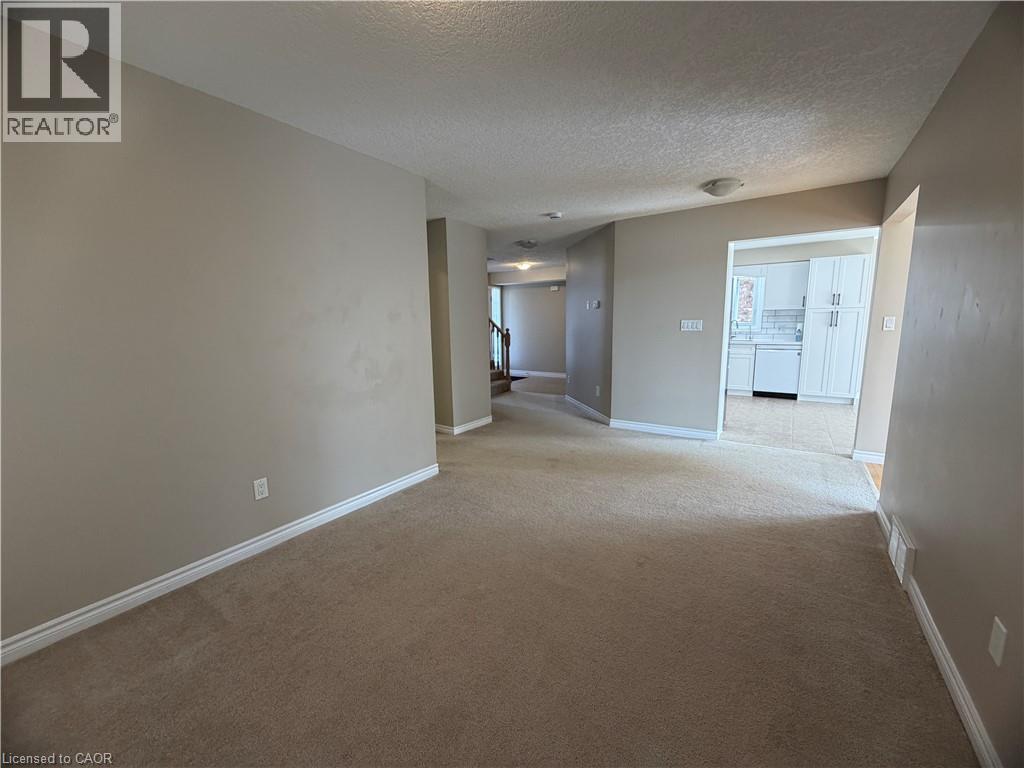457 Dansbury Drive, Waterloo, Ontario  N2K 4K5 - Photo 4 - 40843084