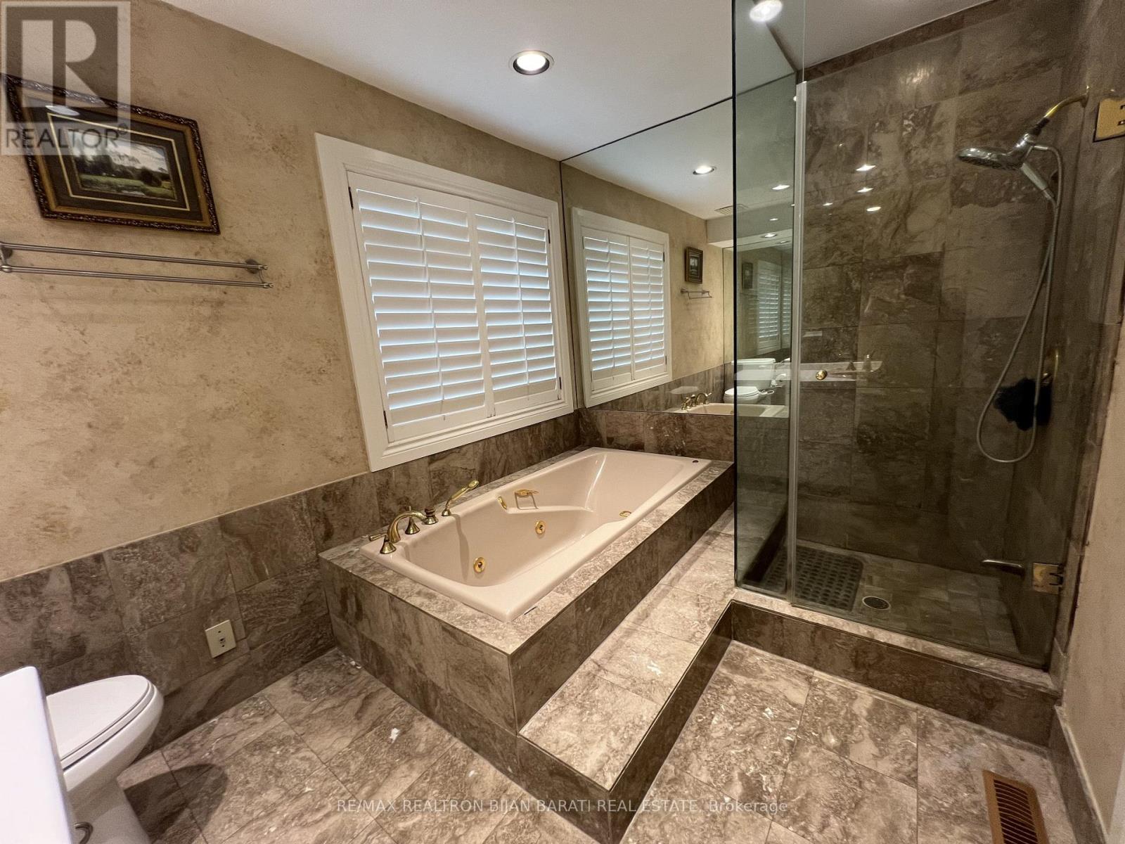58 Heathcote Avenue, Toronto, Ontario  M2L 1Z1 - Photo 16 - C13489592