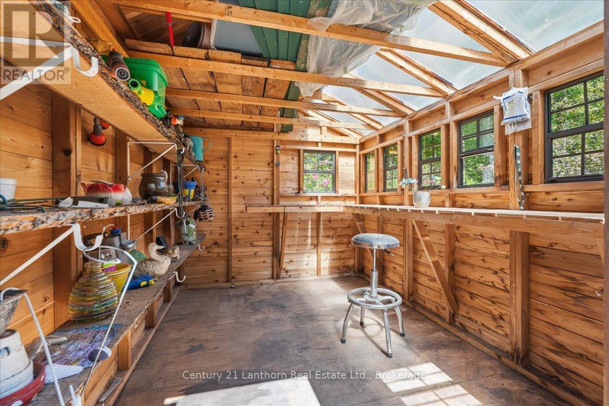 3719 County 1 Road, Prince Edward County, Ontario  K0K 1G0 - Photo 36 - X13490676
