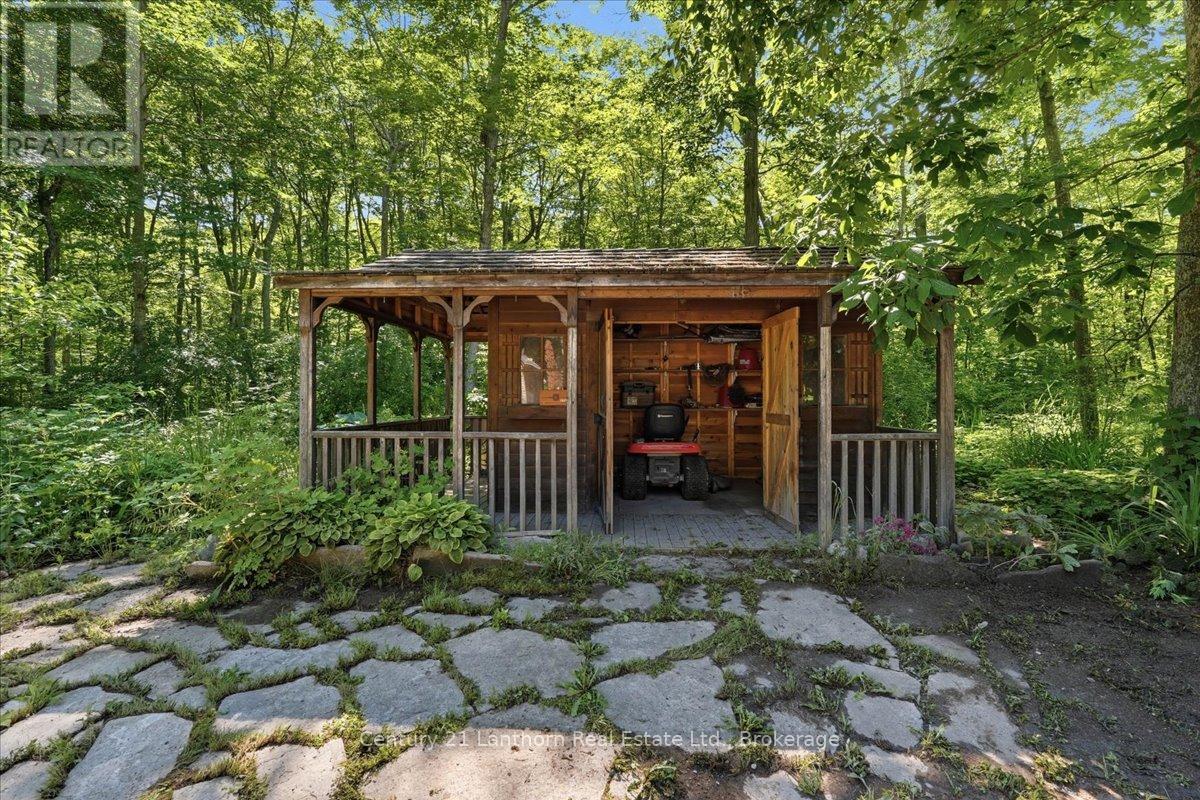 3719 County 1 Road, Prince Edward County, Ontario  K0K 1G0 - Photo 37 - X13490676