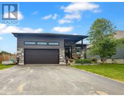 65 NOBLE CRESCENT, Petawawa, Ontario