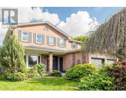670 LESLIE VALLEY DRIVE, Newmarket, Ontario