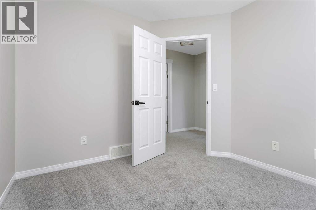 7 Firdale Close, Sylvan Lake, Alberta  T4S 2M1 - Photo 25 - A2310848