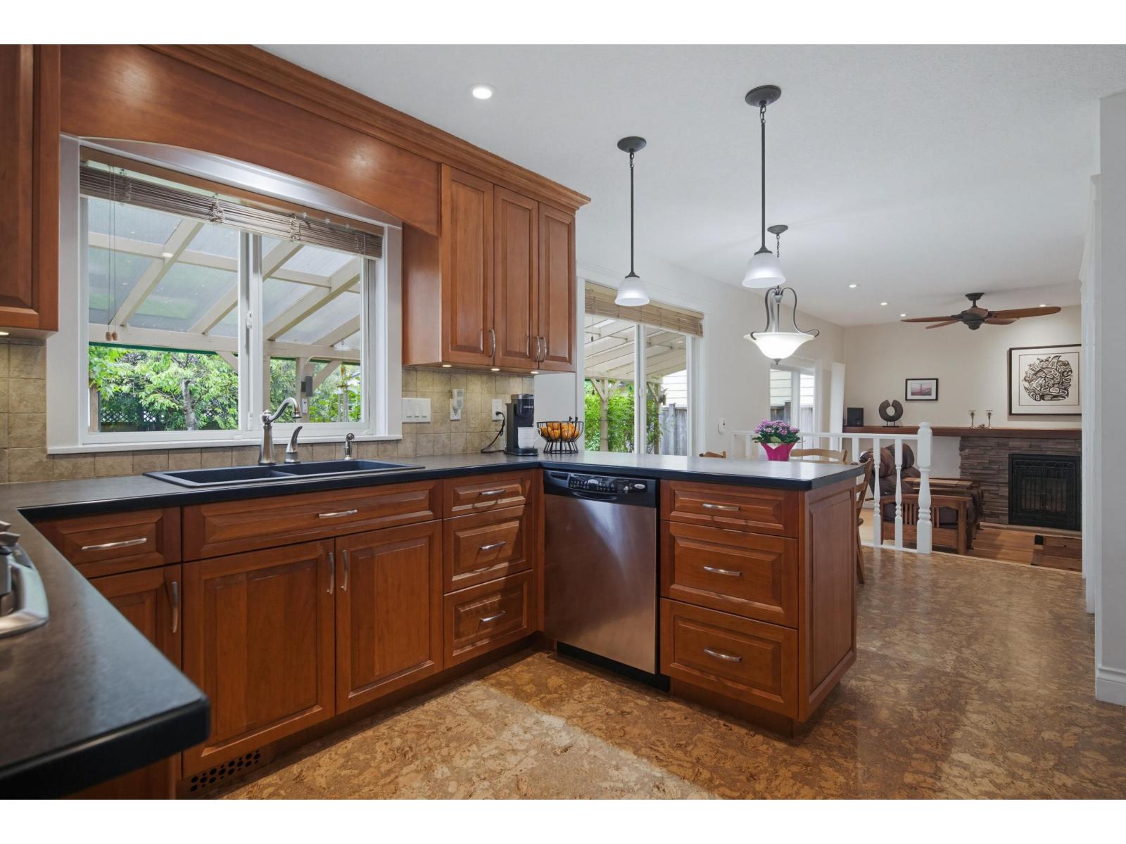 5019 200b Street, Langley, British Columbia  V3A 7J1 - Photo 15 - R3140049