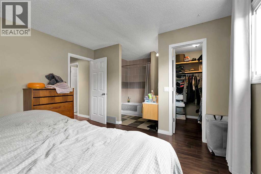 131 Deer Run Close Se, Calgary, Alberta  T2J 5P7 - Photo 13 - A2317112