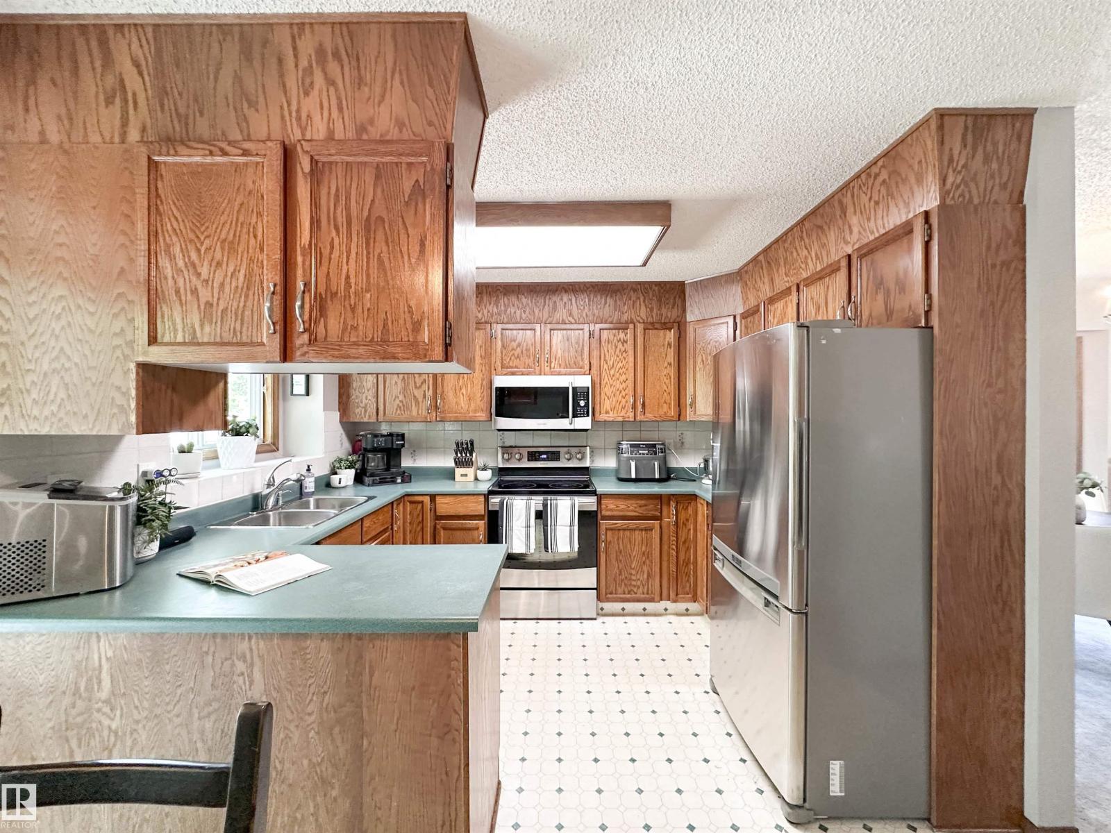 8 Dion Pl, St. Albert, Alberta  T8N 4W1 - Photo 5 - E4495691