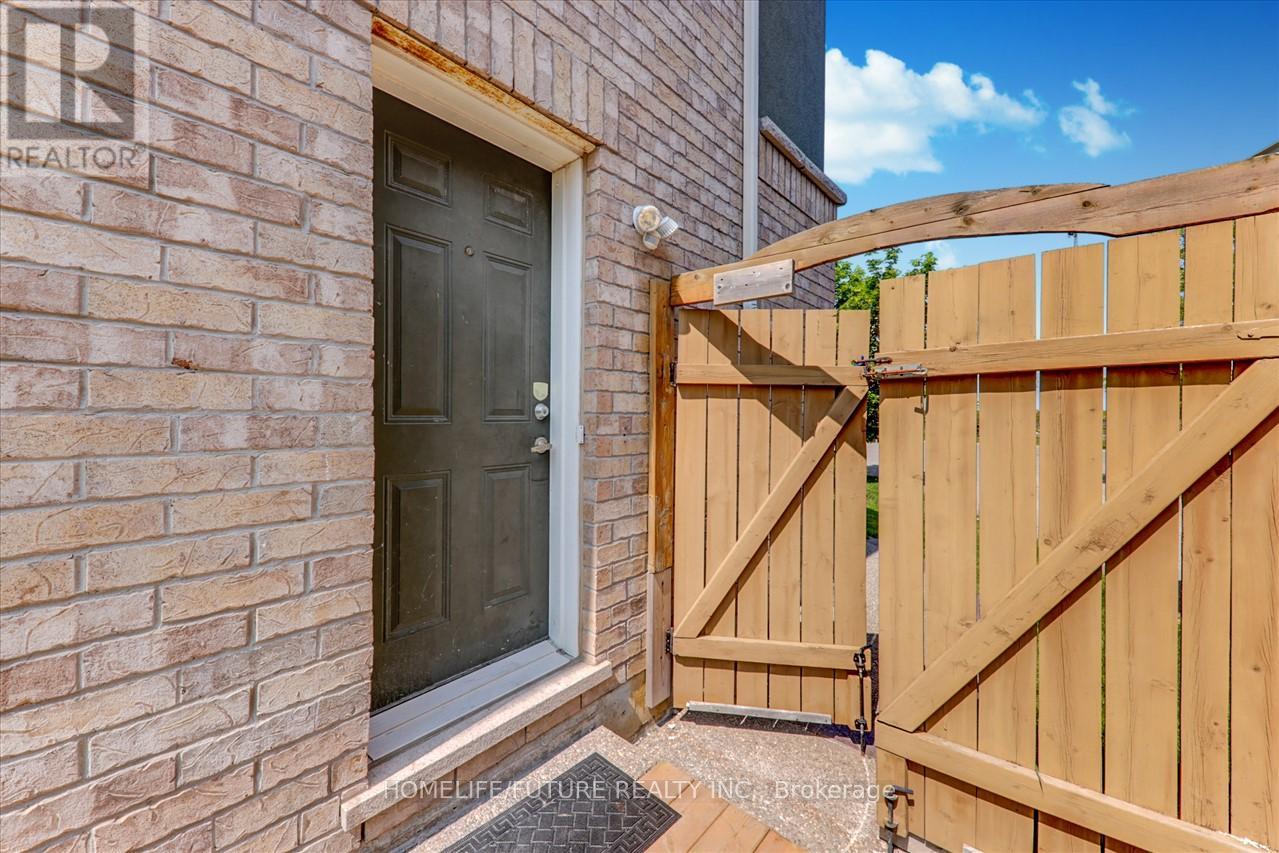 Bsmt - 49 Peppermint Close, Brampton, Ontario  L6P 3C7 - Photo 5 - W13490666