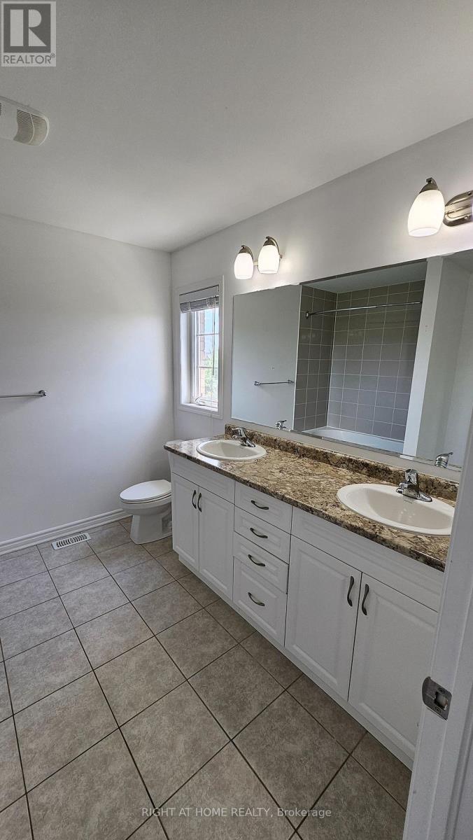 Upper - 1206 Duignan Crescent, Milton, Ontario  L9E 1C2 - Photo 19 - W13490674