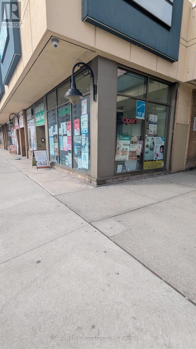 1901 Weston Road S, Toronto, Ontario  M9N 3P5 - Photo 2 - W13490738