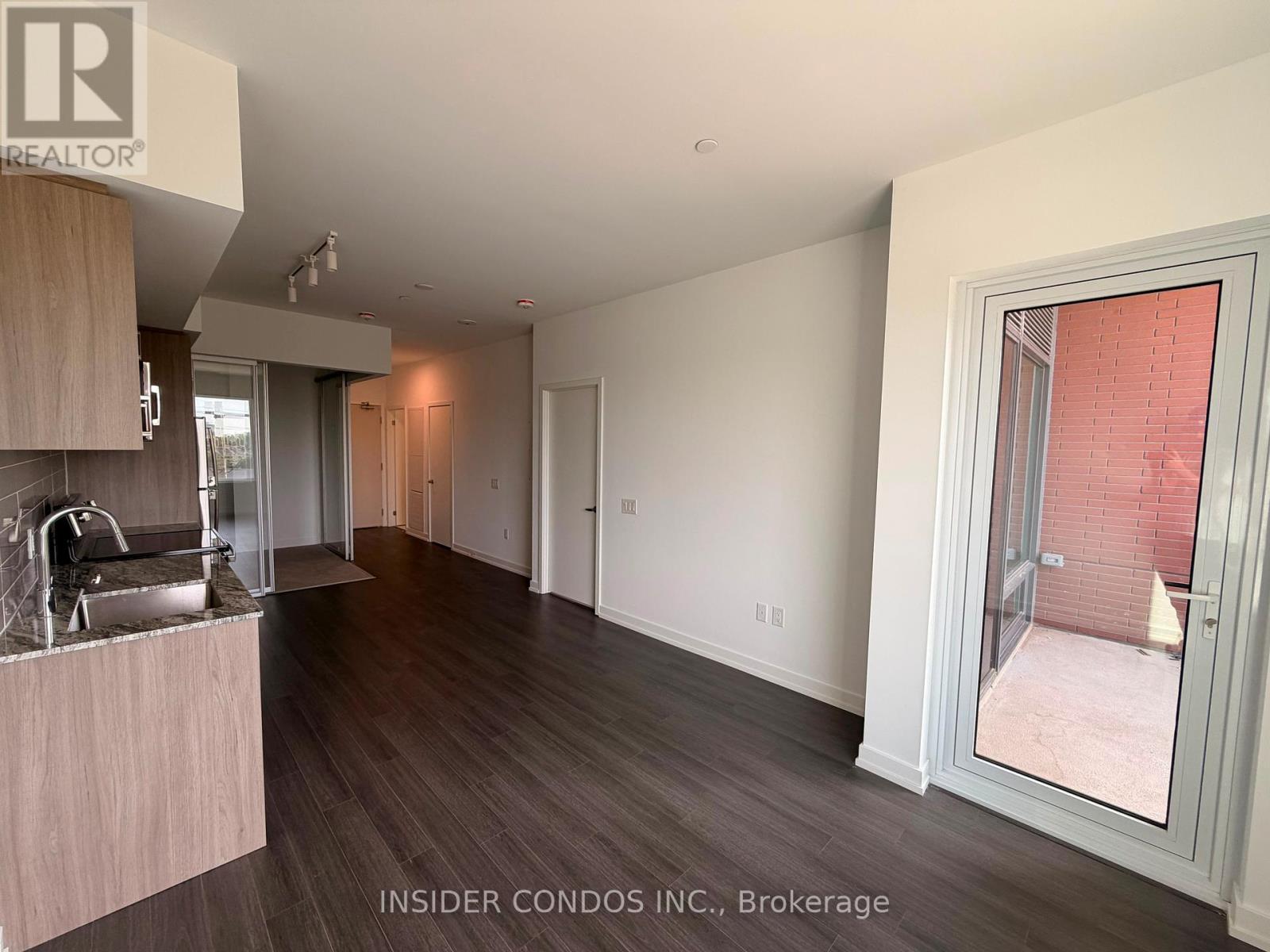 428 - 4010 Eglinton Avenue W, Toronto, Ontario  M9P 1A6 - Photo 8 - W13490748