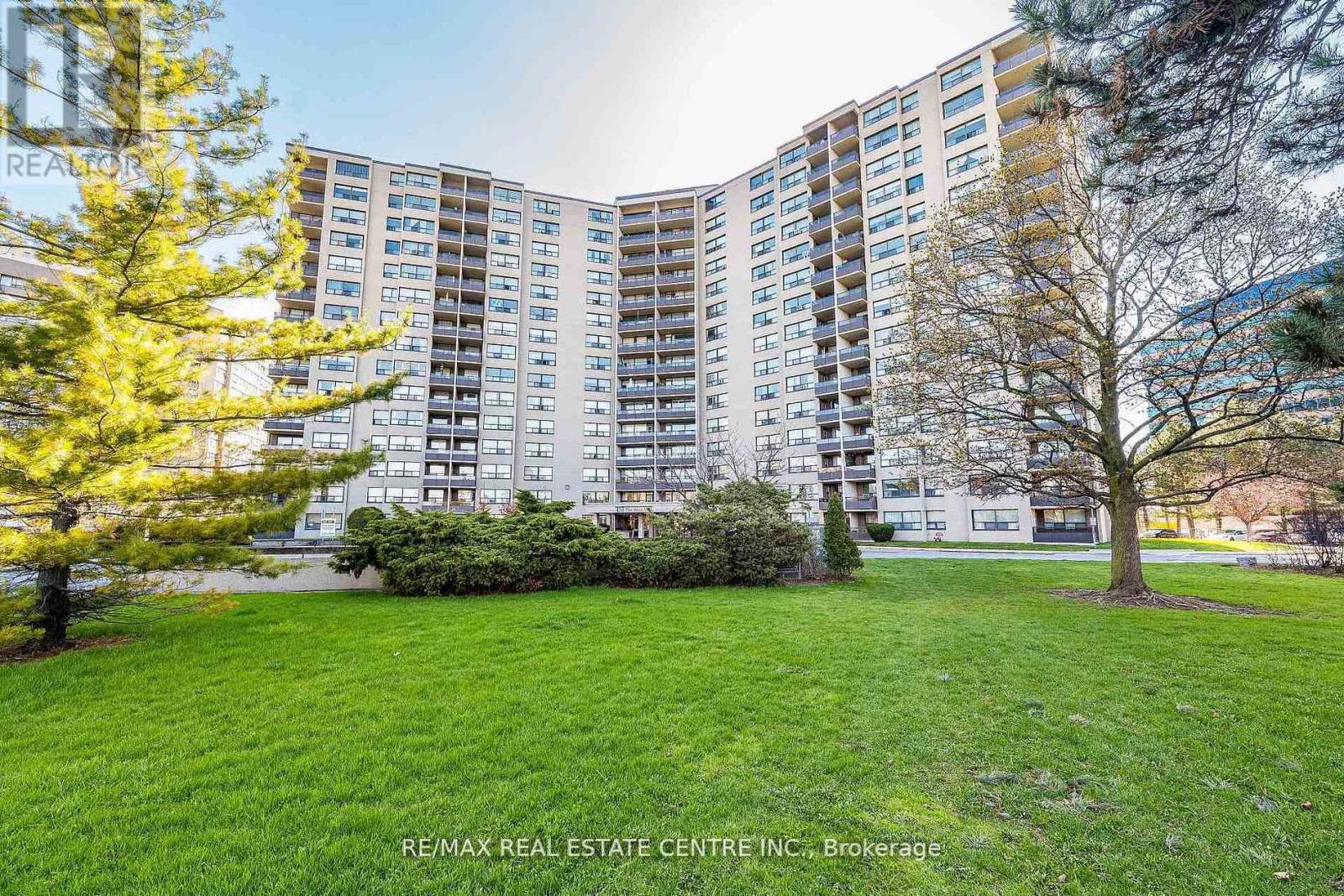 1502 - 451 THE WEST MALL DRIVE, Toronto, Ontario