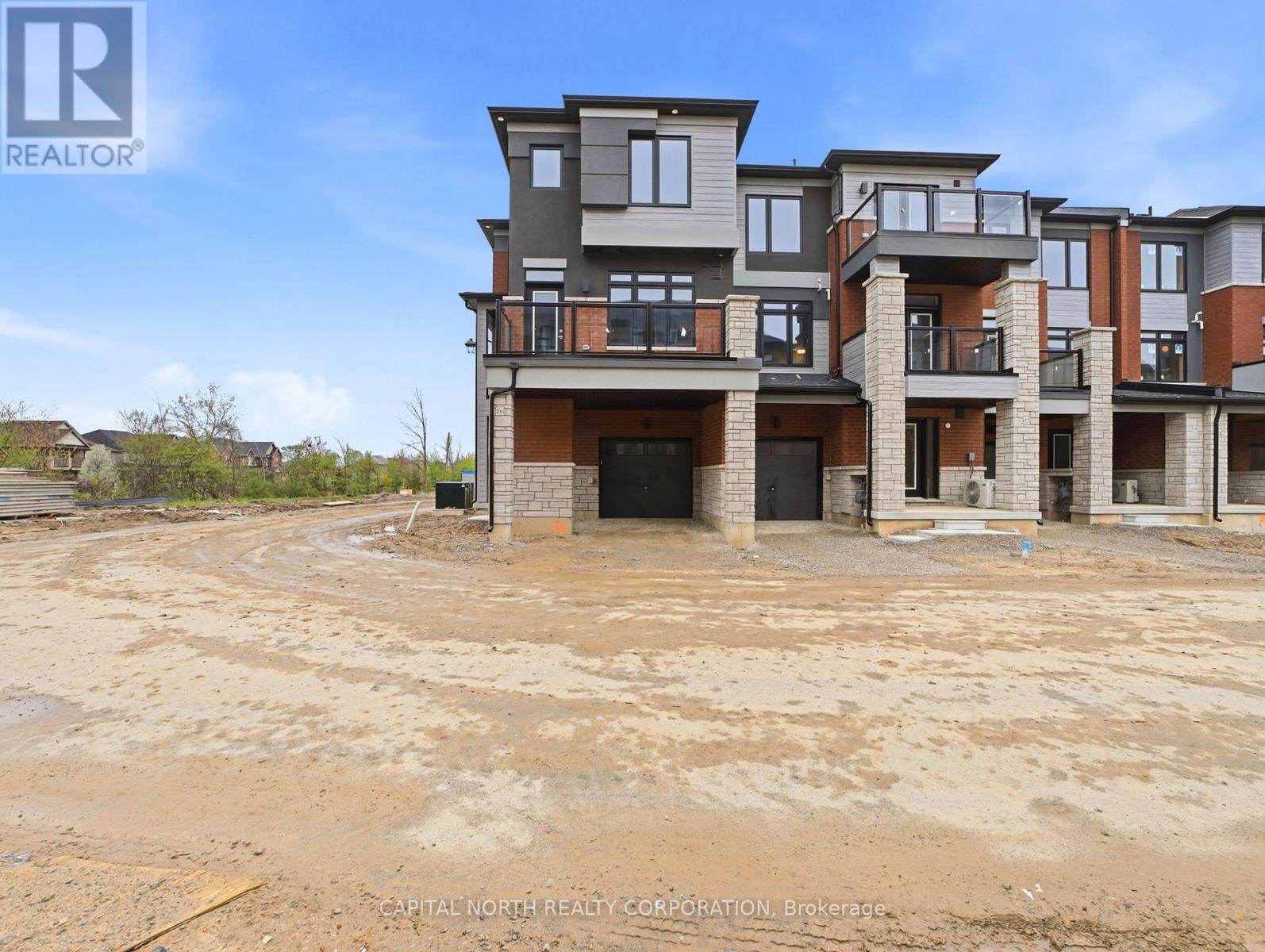 48 - 313 CONKLIN ROAD, Brantford, Ontario