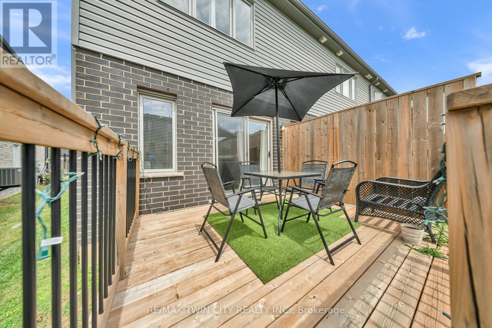 13 Pony Way, Kitchener, Ontario  N2R 0R8 - Photo 35 - X13490680