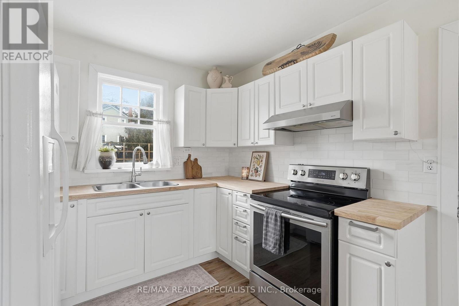 196 Queen Street W, Centre Wellington, Ontario  N1M 1S7 - Photo 10 - X13490768