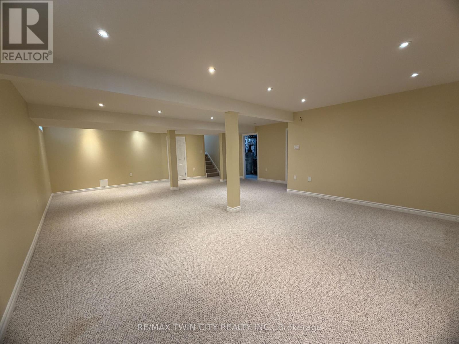 457 Dansbury Drive, Waterloo, Ontario  N2K 4K5 - Photo 15 - X13490840