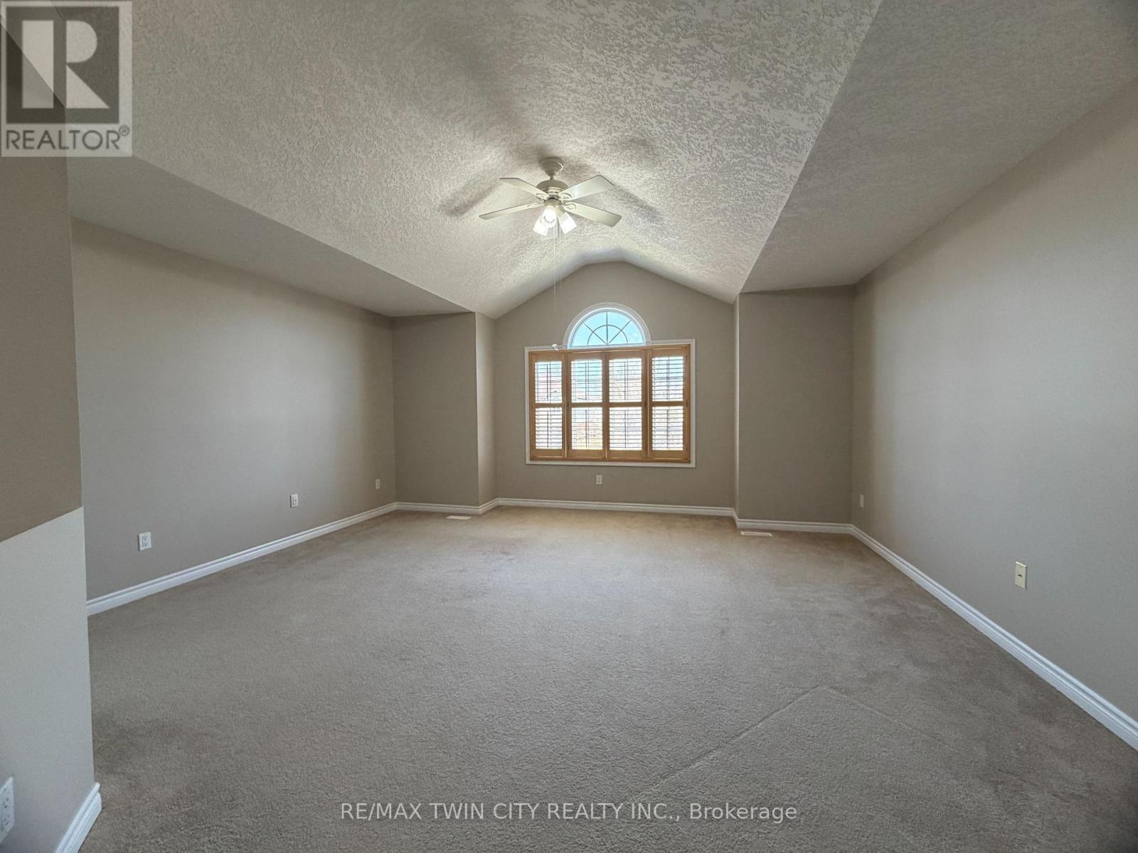 457 Dansbury Drive, Waterloo, Ontario  N2K 4K5 - Photo 21 - X13490840