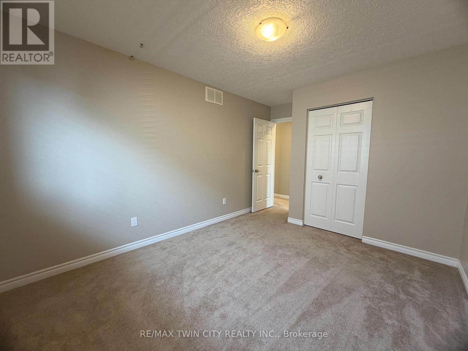 457 Dansbury Drive, Waterloo, Ontario  N2K 4K5 - Photo 26 - X13490840