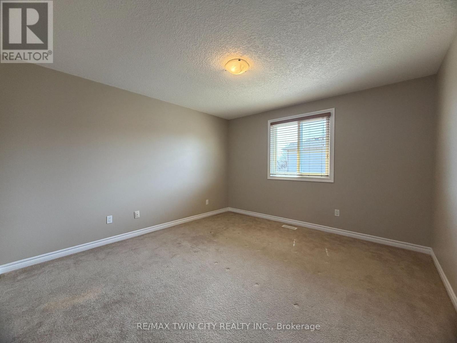 457 Dansbury Drive, Waterloo, Ontario  N2K 4K5 - Photo 27 - X13490840