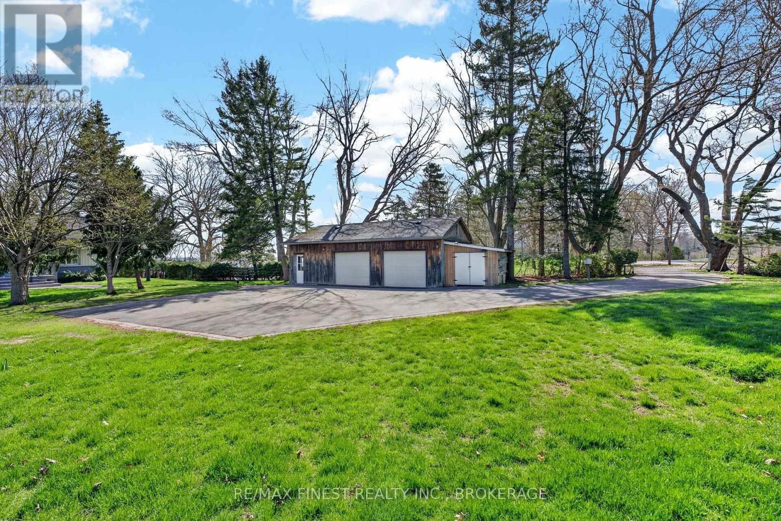 119 Thousand Island Parkway, Leeds And The Thousand Islands, Ontario  K6H 2V4 - Photo 3 - X13490956