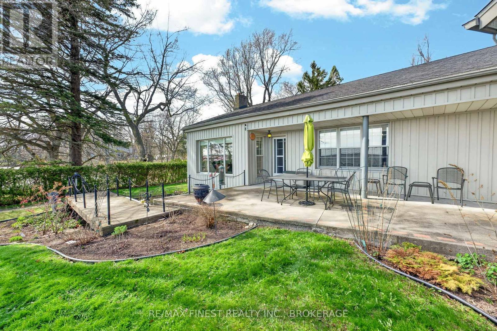 119 Thousand Island Parkway, Leeds And The Thousand Islands, Ontario  K6H 2V4 - Photo 42 - X13490956