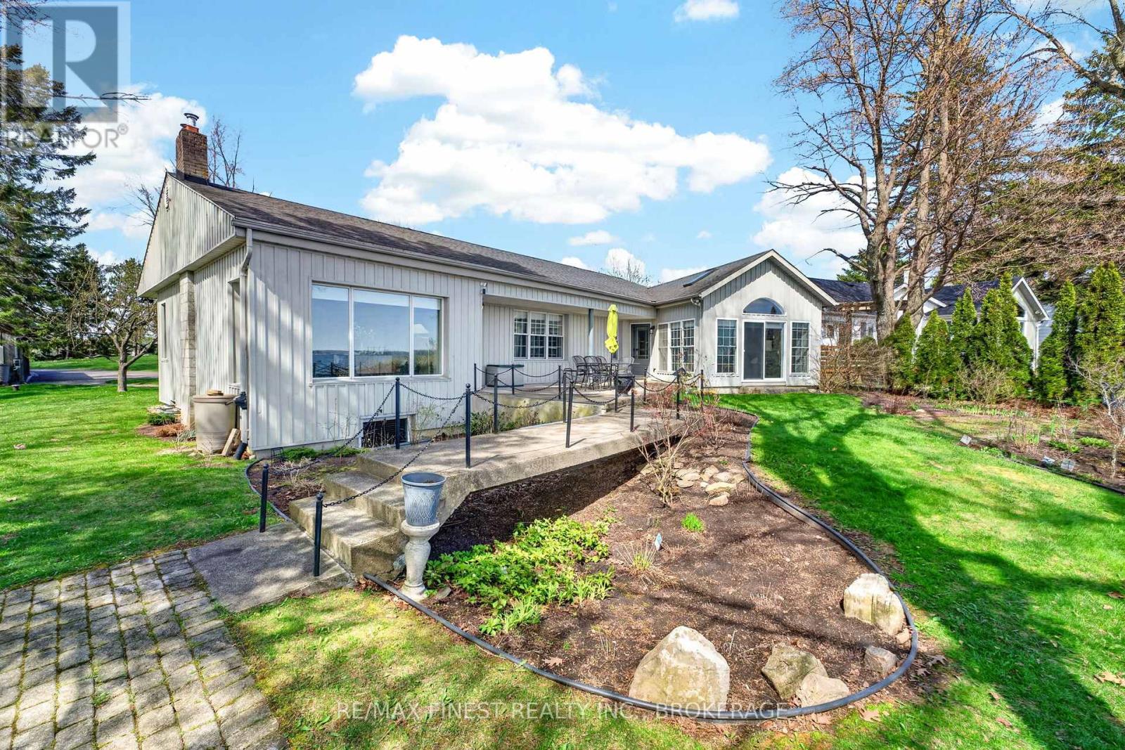 119 Thousand Island Parkway, Leeds And The Thousand Islands, Ontario  K6H 2V4 - Photo 43 - X13490956