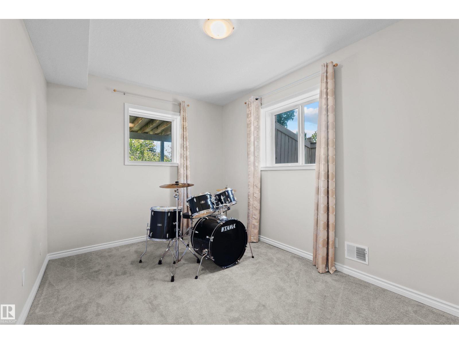 922 Wallbridge Pl NW, Edmonton, Alberta  T6M 2L8 - Photo 43 - E4495659