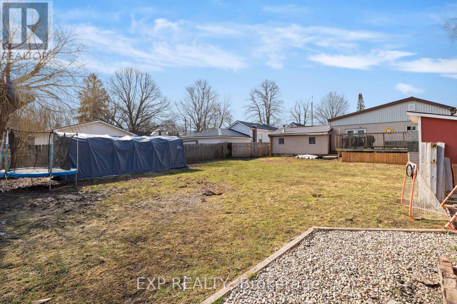61 Queen Street, Huron East (Brussels), Ontario  N0G 1H0 - Photo 20 - X12970106