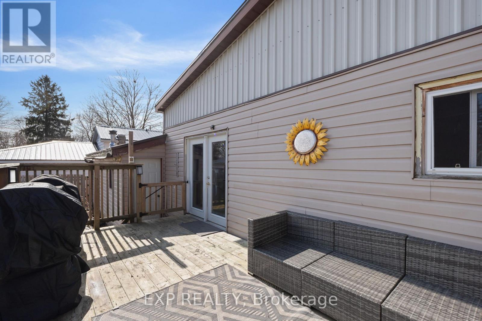 61 Queen Street, Huron East (Brussels), Ontario  N0G 1H0 - Photo 24 - X12970106