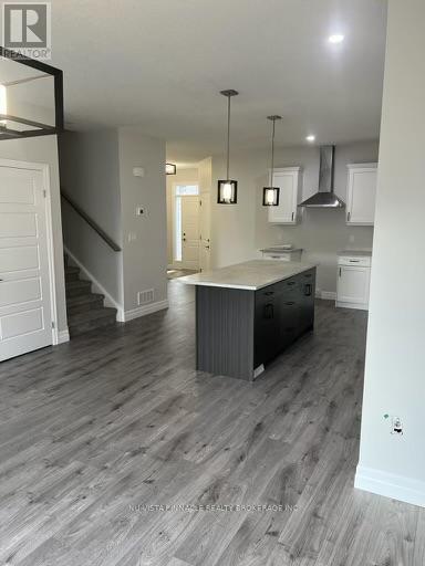 113 Marconi Court, London East, Ontario  N5V 0C9 - Photo 10 - X12992824