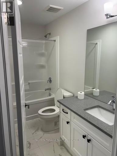 113 Marconi Court, London East, Ontario  N5V 0C9 - Photo 6 - X12992824