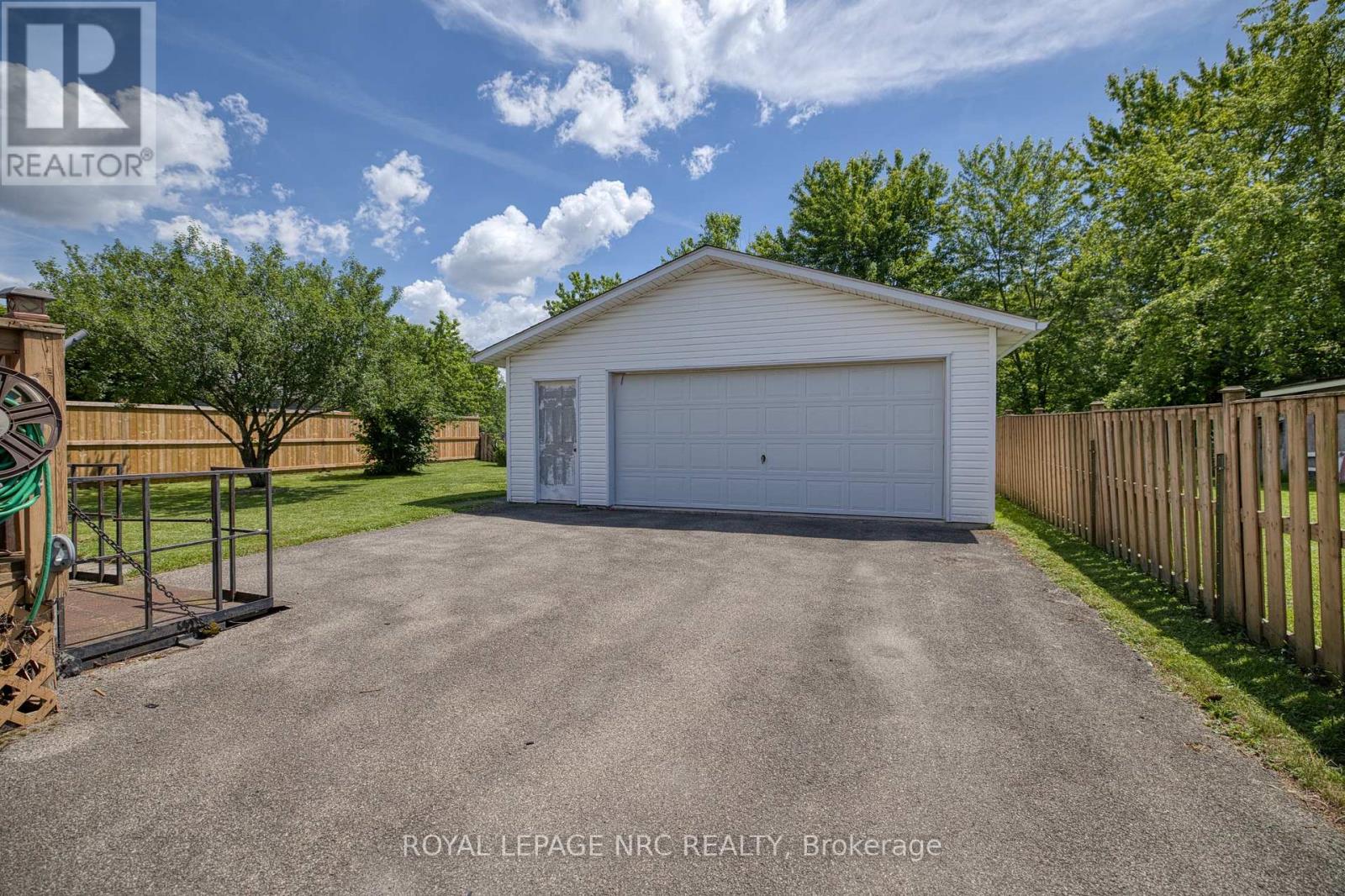 13 Bosnich Avenue, Welland, Ontario  L3C 2W6 - Photo 26 - X13486680