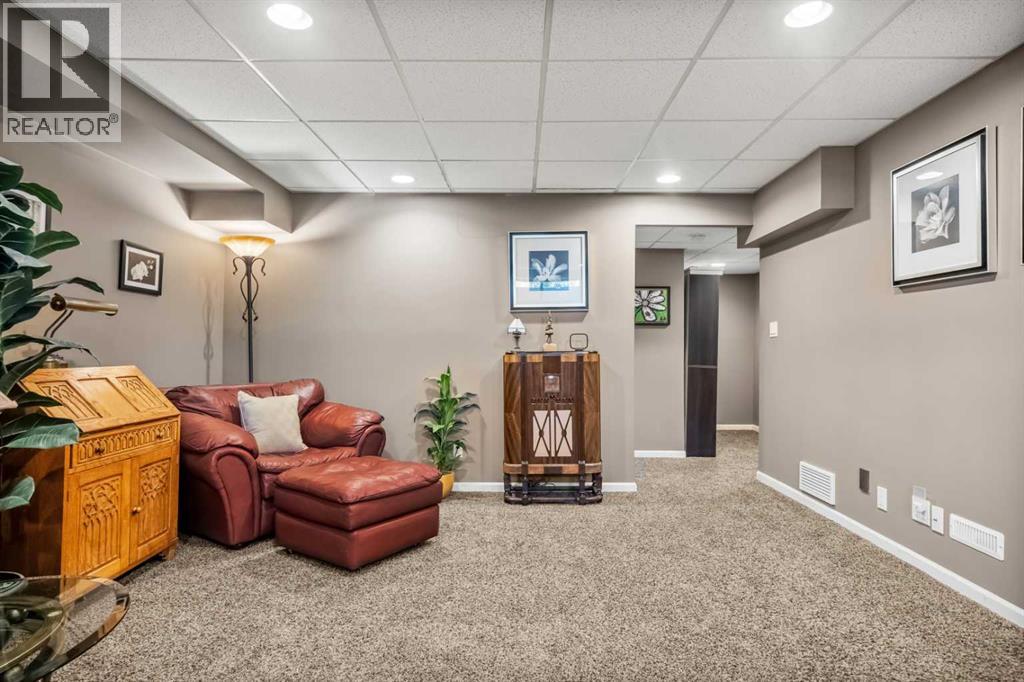 39 Deermoss Place Se, Calgary, Alberta  T2J 6P5 - Photo 36 - A2324042