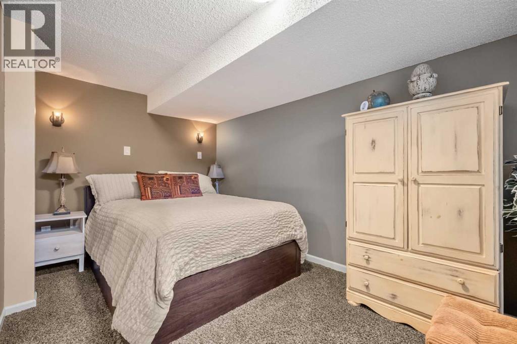 39 Deermoss Place Se, Calgary, Alberta  T2J 6P5 - Photo 37 - A2324042