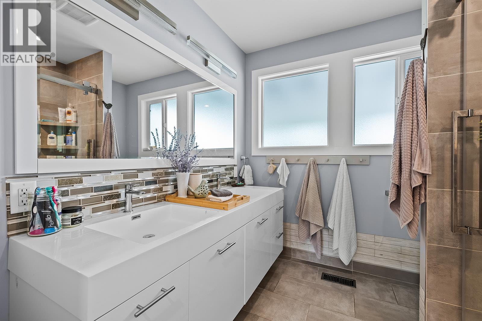 951 Kennedy Street, Kelowna, British Columbia  V1Y 4E9 - Photo 33 - 10392548