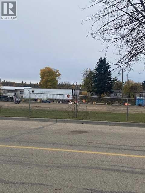 5512 Caxton West, Whitecourt, Alberta  T7S 0A0 - Photo 2 - A2181511
