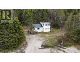 79 Long Beach RD, Wawa, Ontario