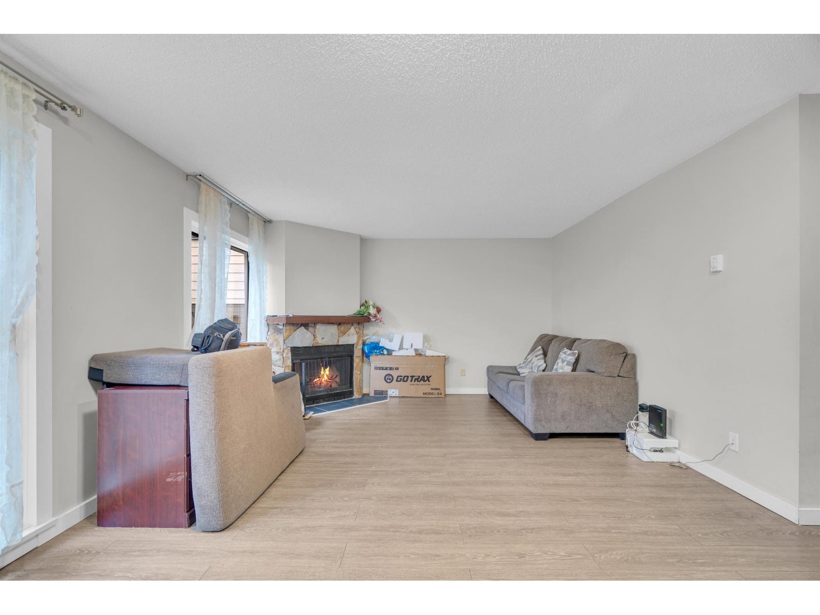 13335 70b Avenue, Surrey, British Columbia  V3W 7Z3 - Photo 9 - R3138586
