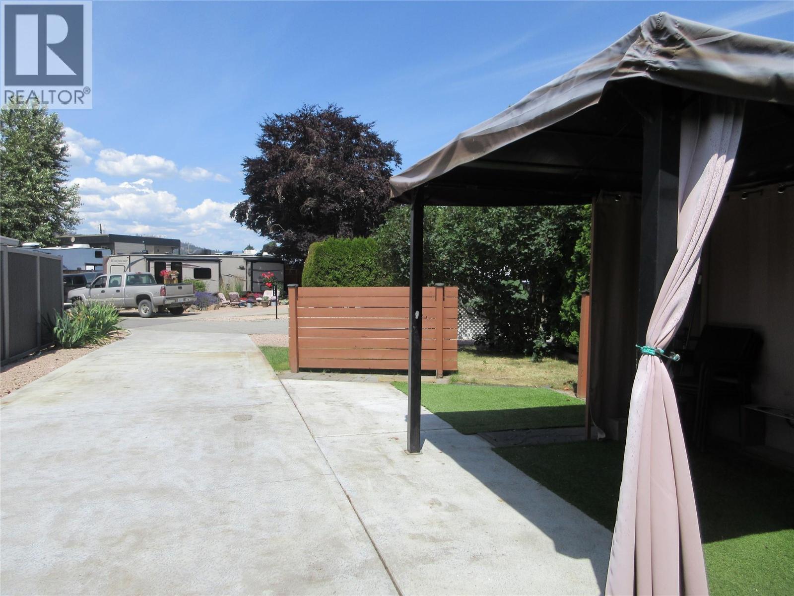 415 Commonwealth Road Unit# 121, Kelowna, British Columbia  V4V 1P4 - Photo 4 - 10388164