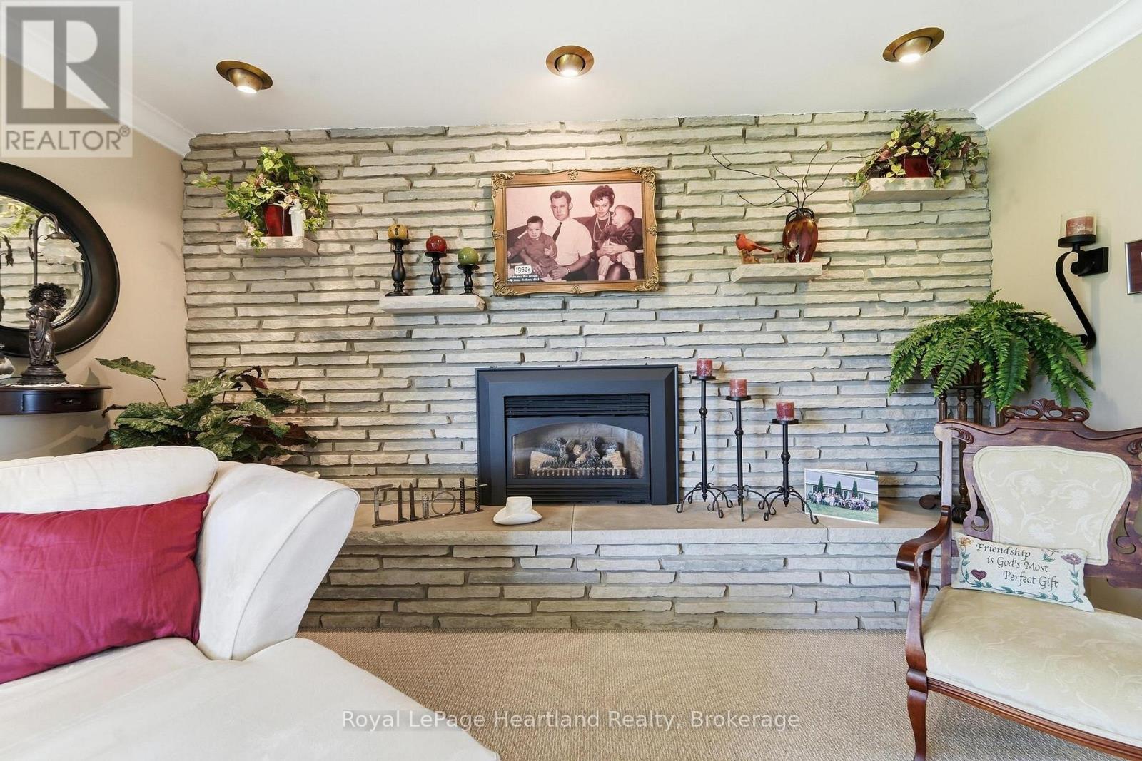 82858 London Road, Central Huron, Ontario  N0M 1H0 - Photo 17 - X13490950