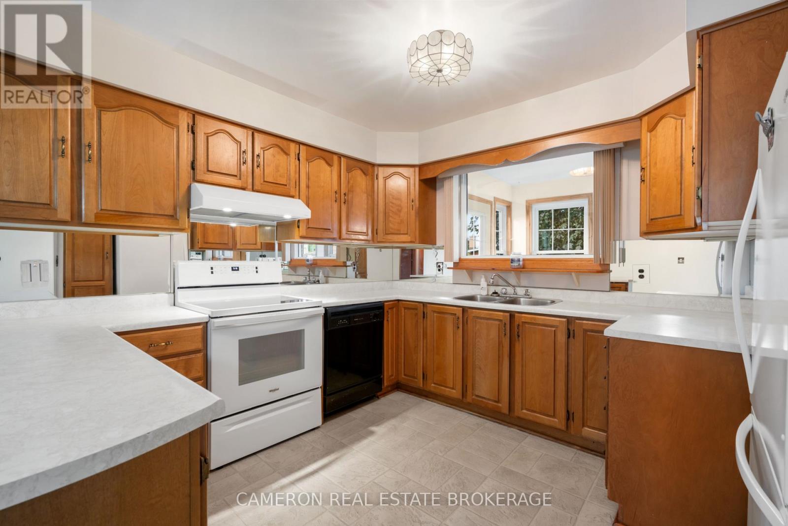 425 Danis Avenue, Cornwall, Ontario  K6H 5G2 - Photo 9 - X13490884