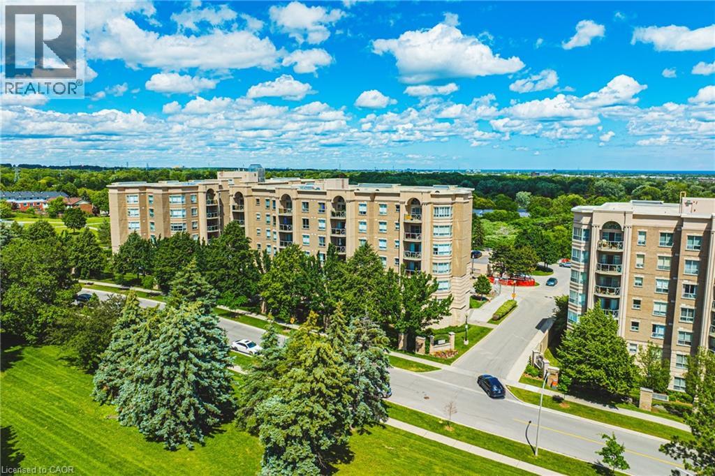2075 AMHERST HEIGHTS Drive Unit# 103, Burlington, Ontario