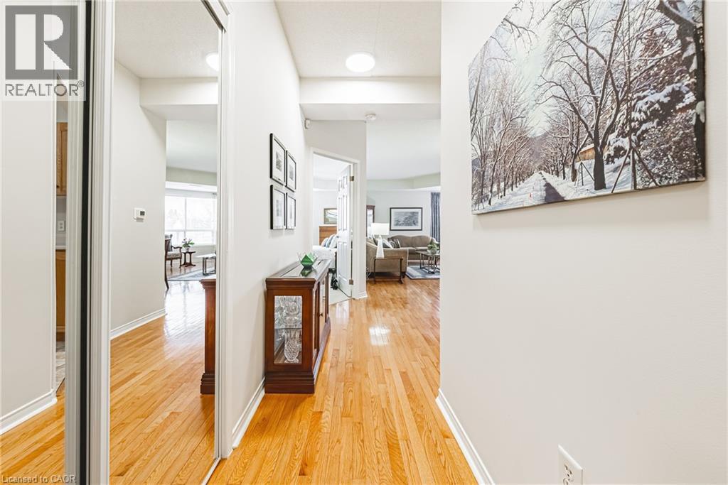 2075 Amherst Heights Drive Unit# 103, Burlington, Ontario  L7P 5B8 - Photo 5 - 40842716