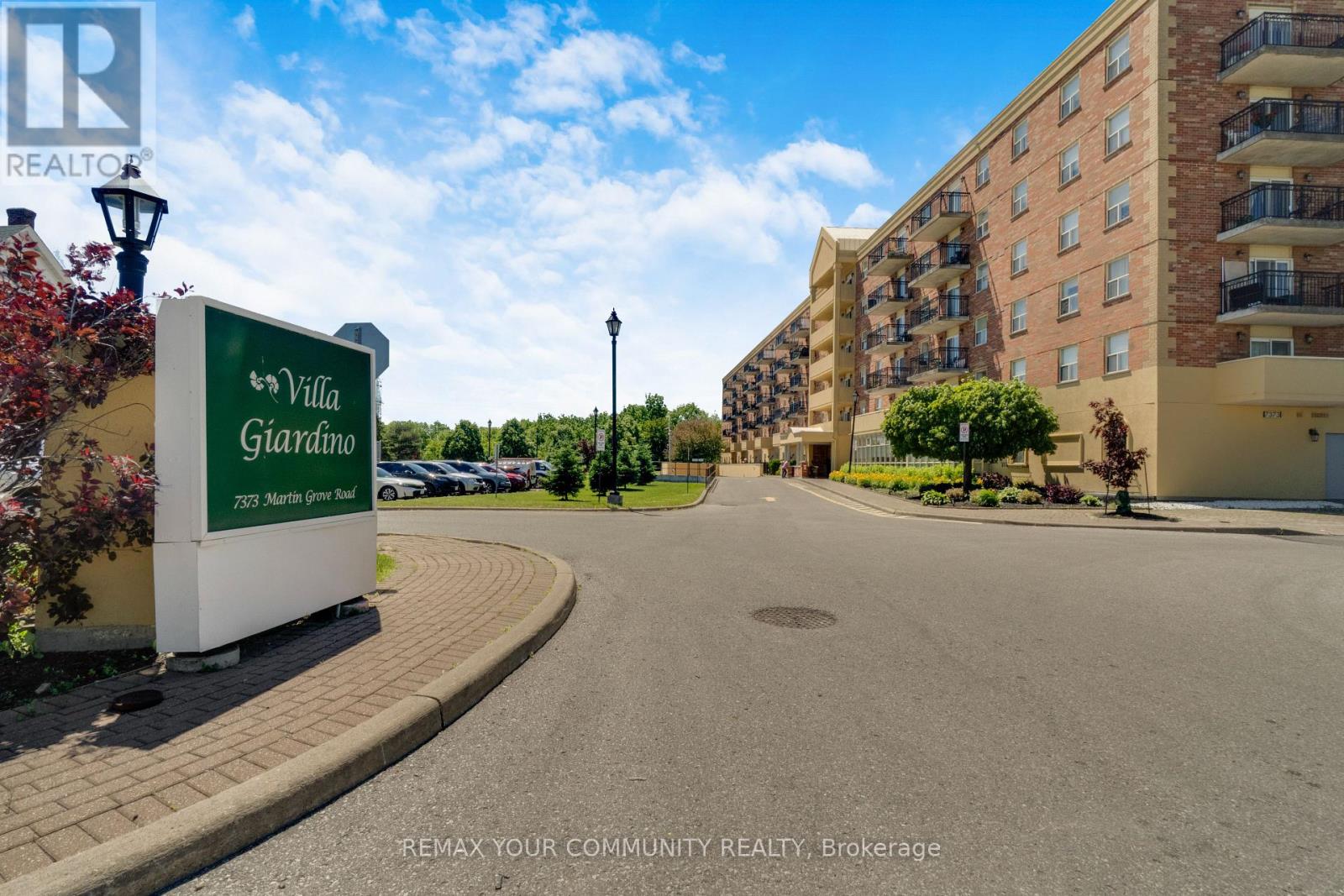 423 - 7373 MARTIN GROVE ROAD, Vaughan, Ontario