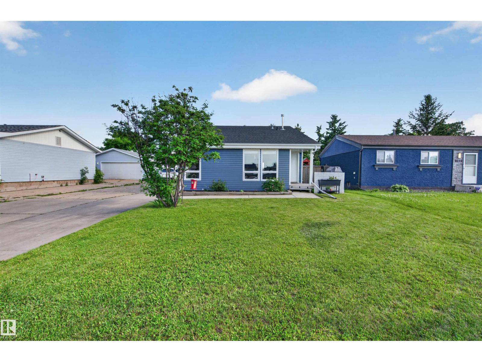 9417 98 AV, Morinville, Alberta